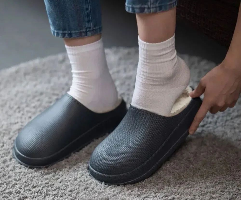 Nwt Cloud Slides Men's Cozy Fur-Lined Clogs- Orange- Size 40-41(6.5-7.5) — image 8 of 8